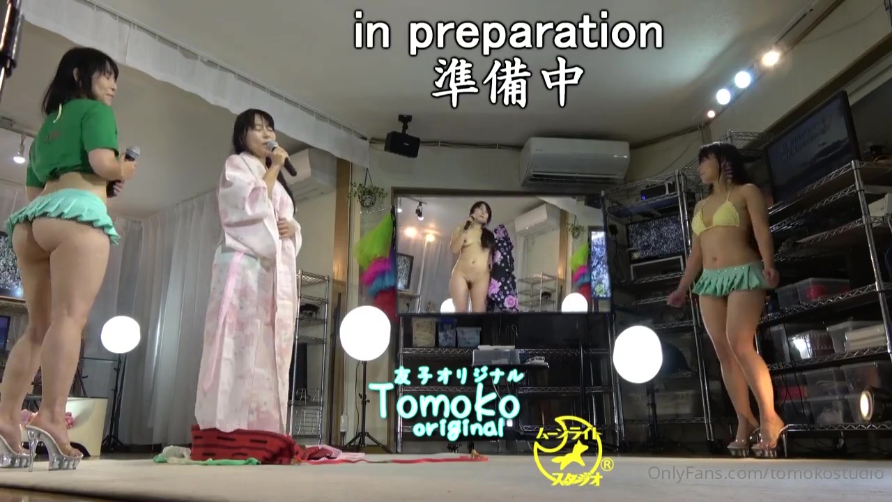 Azmi21 Tomoko Nude Dancing Thong Studio video leaked