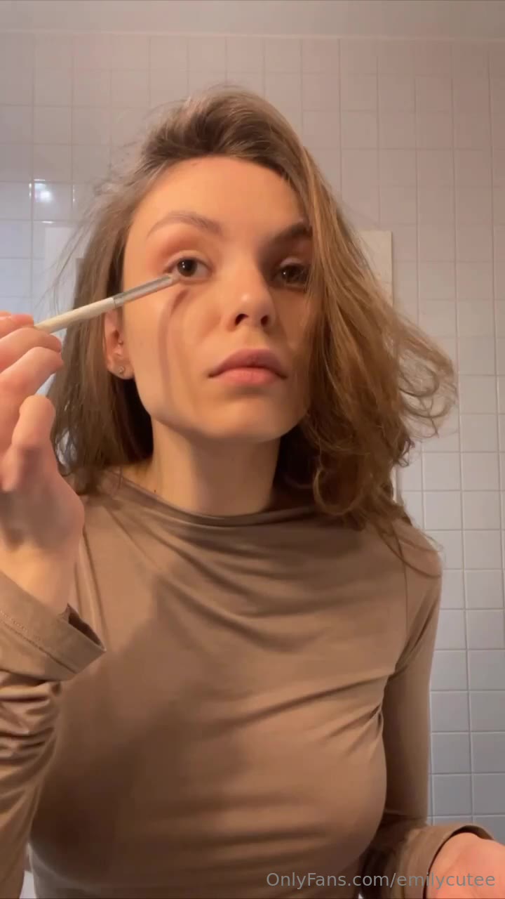 Emilycutee nude leaks videos onlyfans (34)